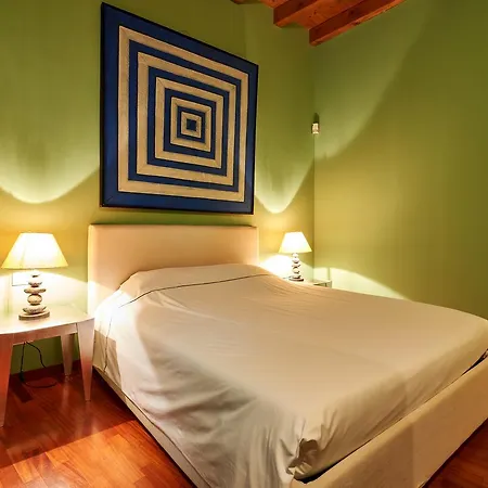 Brera Trilocale Apartman *
